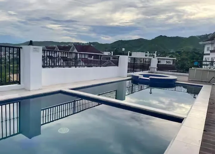 M&js Place Aparthotel